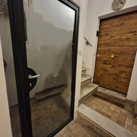 شقة The Love Basement روما المظهر الخارجي الصورة
